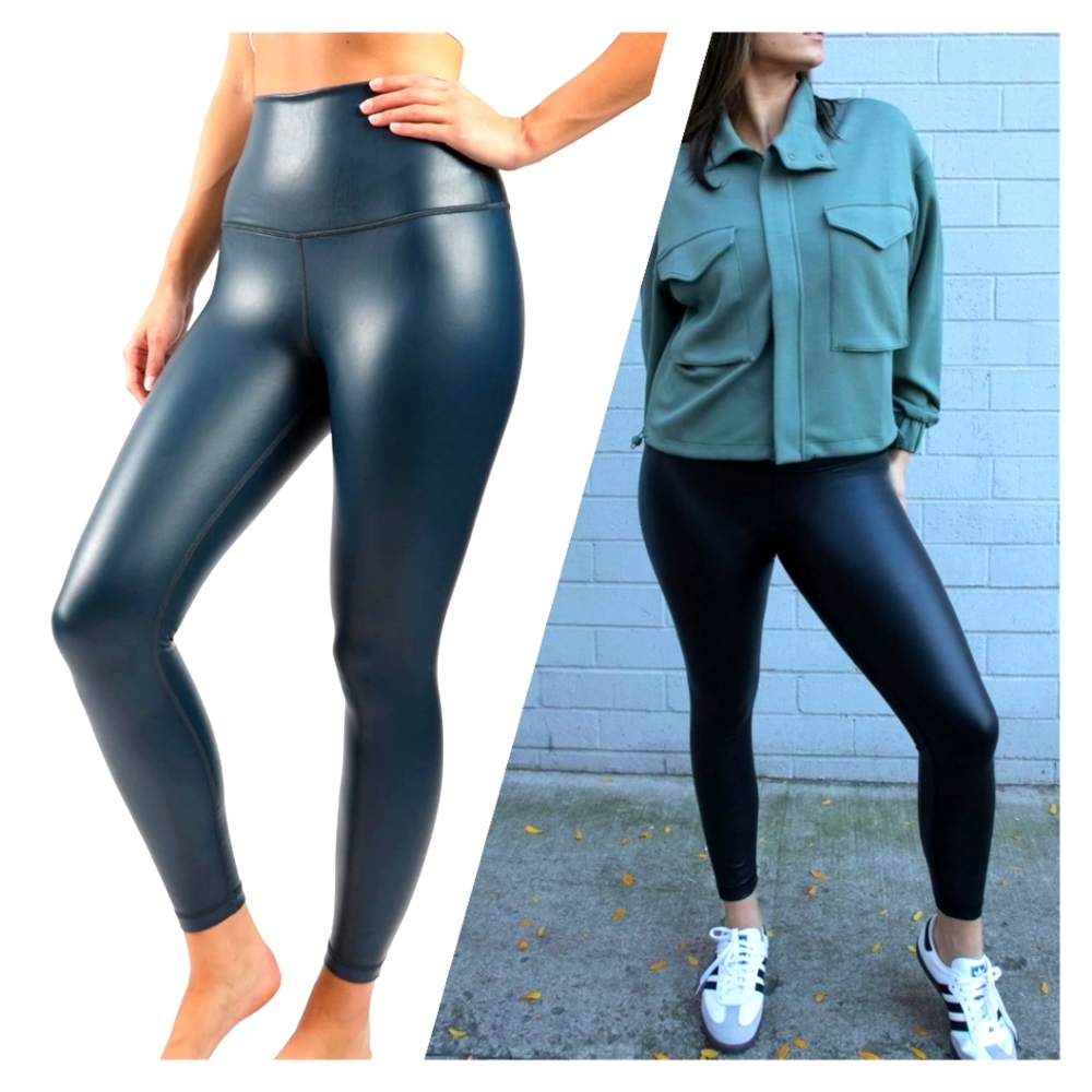 🆕Arctic Navy Blue Leatherette Leggings